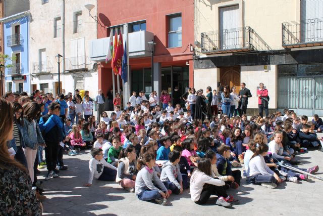 Los colegios conmemoran el Día del Libro con lecturas de cuentos, rap, poemas y homenaje a Cervantes - 2, Foto 2