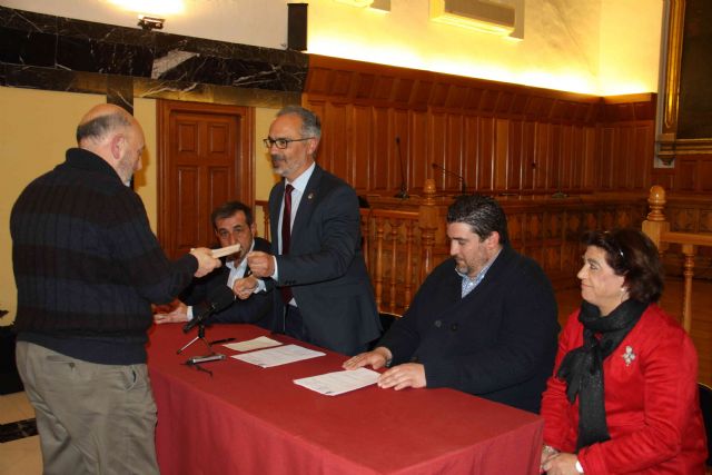 El Ayuntamiento entrega subvenciones por un importe global de 70.000 euros a Comisión de Festejos y los bandos - 5, Foto 5