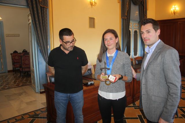 Recibimiento oficial a la ceheginera Laura Durán Morote, campeona de España cadete de Duatlón - 2, Foto 2