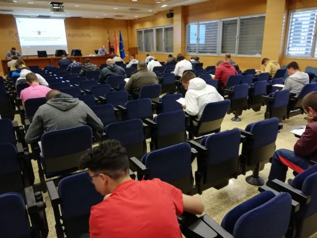 Una veintena de aspirantes supera la segunda convocatoria que se celebra en la Región para obtener la licencia de caza - 1, Foto 1