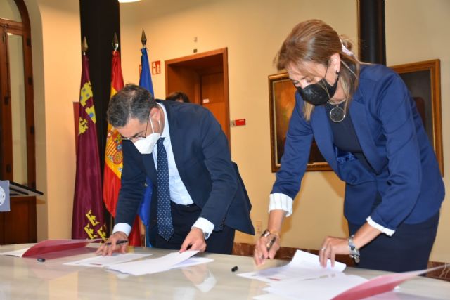 El Ayuntamiento de Archena, primera entidad en colaborar con la creación de la Cátedra ´Gestión de la Diversidad´ - 2, Foto 2