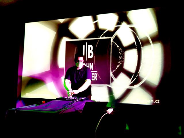 El DJ cartagenero John Breaker participa en el homenaje a Avicii - 1, Foto 1