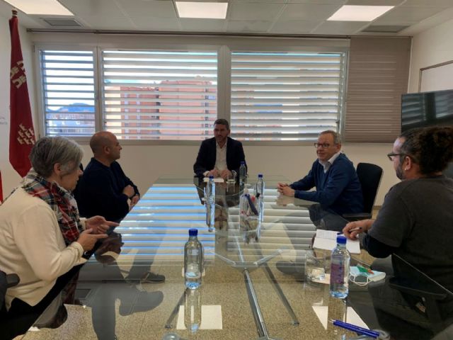 La Comunidad traslada a la Plataforma de Afectados por los metales pesados las prioridades en el entorno del Llano del Beal - 1, Foto 1