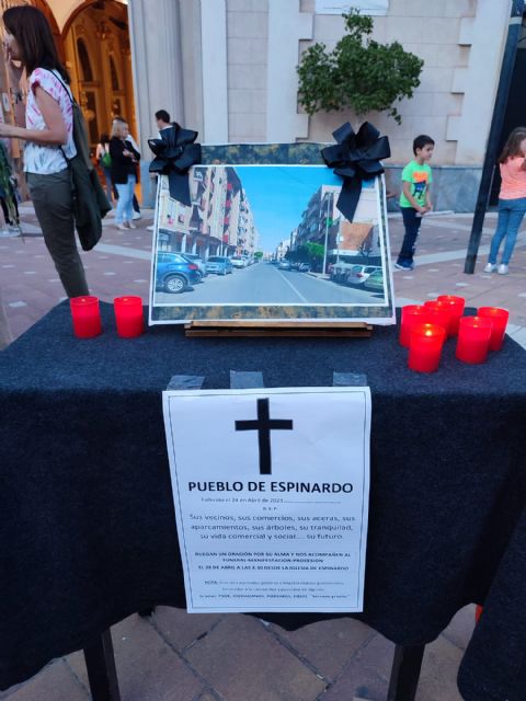 Velatorio por Espinardo ante el inicio de unas obras que supondrán la muerte del pueblo - 1, Foto 1