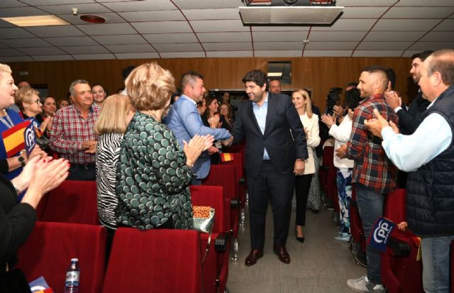 López Miras arropa a la candidata del PP de Cehegín, Alicia Del Amor, en la presentación de su lista municipal - 1, Foto 1