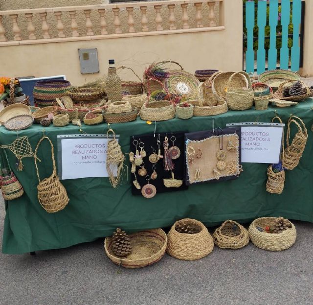 Cuesta Blanca reúne a más de treinta emprendedores locales en su `II Feria de la Primavera´ - 2, Foto 2