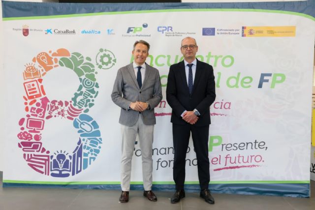 Fulgencio Gil destaca el papel estratégico de la Formación Profesional en Lorca como motor de la creación de empleo y del desarrollo económico - 2, Foto 2