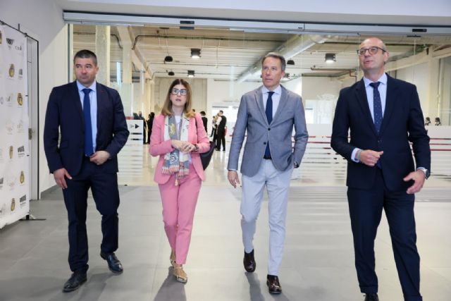 Fulgencio Gil destaca el papel estratégico de la Formación Profesional en Lorca como motor de la creación de empleo y del desarrollo económico - 3, Foto 3