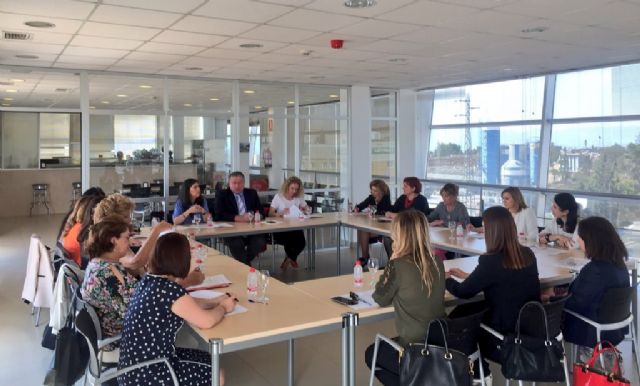 El 60 % de los puestos de Dirección de las Administraciones Generales del Estado en la Región de Murcia están ocupados por hombres - 1, Foto 1