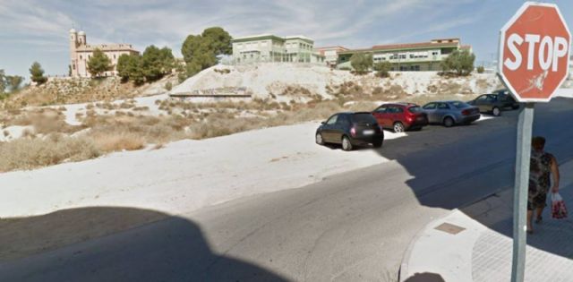 Podemos Cieza: Es indigno utilizar las aulas para dar mítines del PP - 1, Foto 1