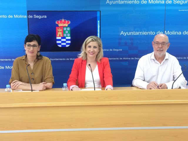 El Ayuntamiento de Molina de Segura y la Asociación DeMúsica Ensemble firman un convenio para la organización del Festival Molina Música Antigua MOMUA 2019 - 2, Foto 2