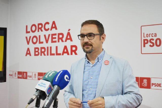 El PSOE propone aprovechar las tres plantas que quedarán vacías en el Centro Comarcal de Salud para albergar oficinas municipales y ahorrar así 100.000 euros al año a las arcas municipales - 1, Foto 1