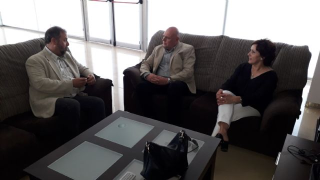 Francisco Miguel Muñoz visita el centro de discapacitados psiquicos en Cabezo de Torres - 1, Foto 1