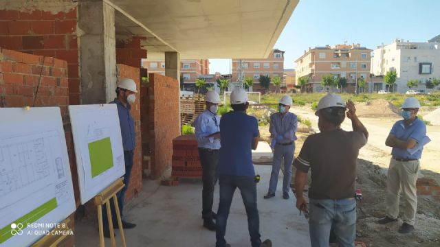 Los vecinos de San José de la Vega estrenarán para agosto nuevo campo de fútbol de césped artificial - 2, Foto 2