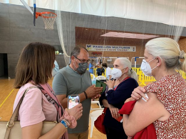 Nuevo éxito de vacunación ayer en el Pabellón Diego Calvo Valera - 5, Foto 5