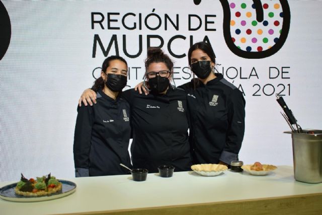 El edil de Turismo invita en FITUR a veranear en Águilas - 1, Foto 1