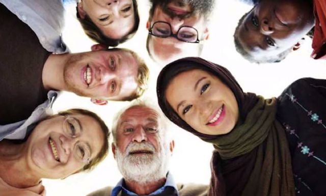 La plataforma de Jóvenes Antirumores lanza un manifiesto contra los bulos y a favor de la diversidad - 1, Foto 1