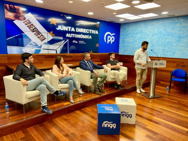 Landáburu: El papel que nos corresponde a los jóvenes en Europa sólo nos lo asegura el Partido Popular - 2, Foto 2