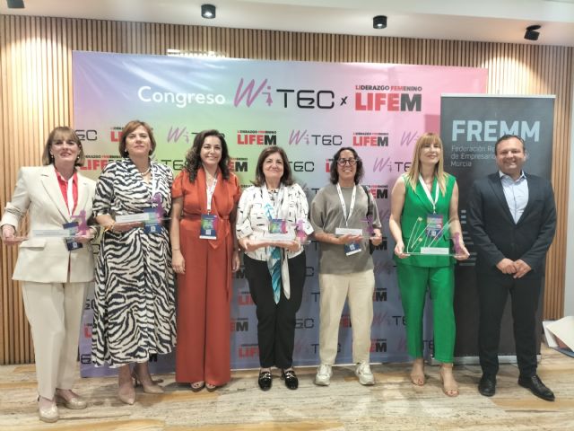 La presidenta de la UCAM, premio 'Mujeres Líderes y Tecnología 4.0' en el WiTEC 2025 - 1, Foto 1
