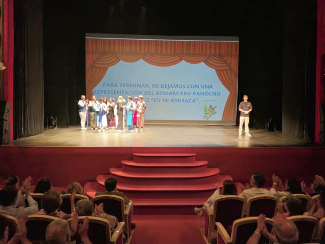 Más de 100 alumnos de 6 a 17 años se convierten en actores por un día y debutan en el Teatro Romea gracias a una iniciativa de Educación - 4, Foto 4