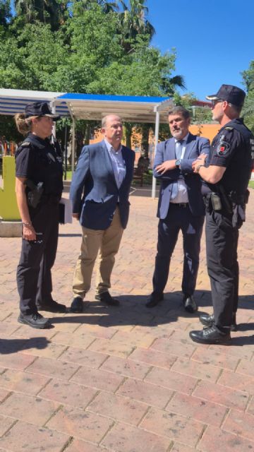 El Ayuntamiento refuerza la seguridad en el Barrio de El Carmen con el inicio del mayor despliegue de cámaras de videovigilancia de la historia de Murcia - 2, Foto 2
