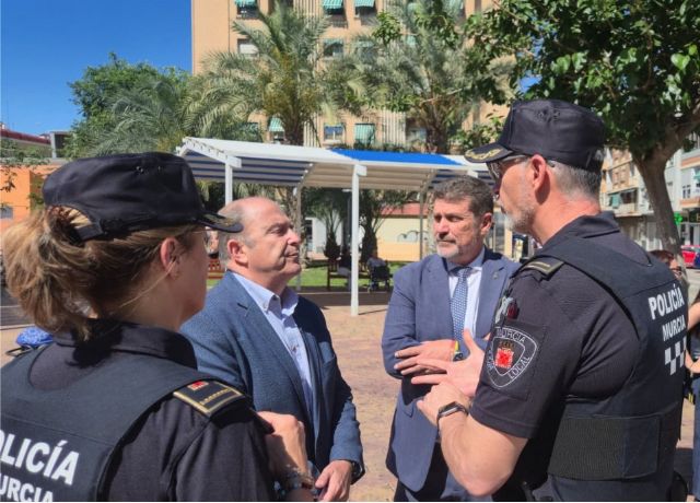 El Ayuntamiento refuerza la seguridad en el Barrio de El Carmen con el inicio del mayor despliegue de cámaras de videovigilancia de la historia de Murcia - 3, Foto 3