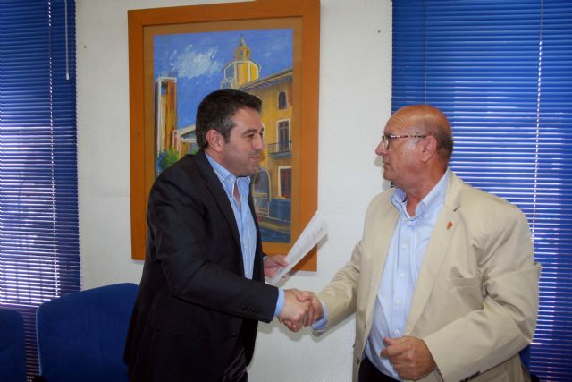 Los empresarios del Parque Industrial Oeste y el Ayuntamiento de Alcantarilla firman un nuevo convenio de colaboración - 2, Foto 2