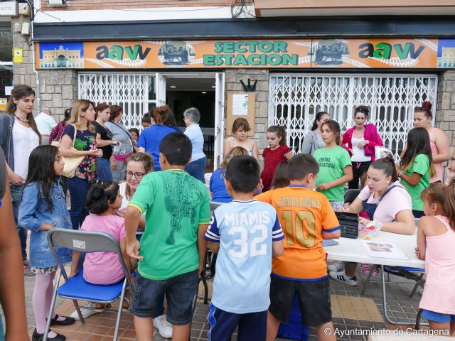 Continuan las fiestas populares del Sector Estacion con talleres, campeonatos deportivos, musica y actividades infantiles - 1, Foto 1