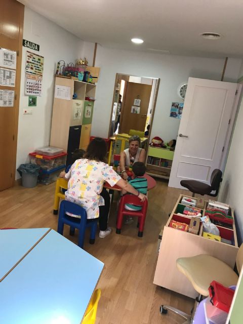 La Comunidad Autónoma financia con 97.610 euros para el mantenimiento del Centro de Desarrollo Infantil y Atención Temprana, Foto 6
