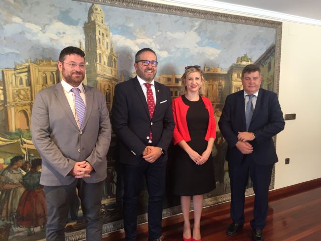 El Ayuntamiento de Molina de Segura firma el convenio con la Cámara Oficial de Comercio para la instalación de la sede en dependencias municipales - 4, Foto 4