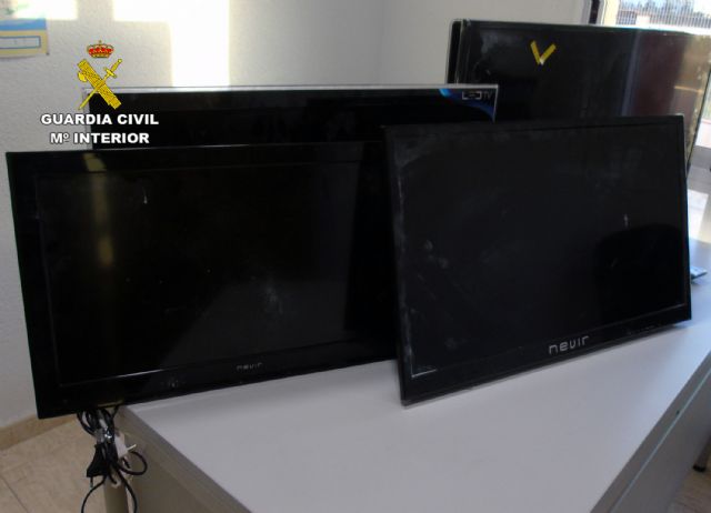 La Guardia Civil detiene in fraganti a un experimentado delincuente en La Manga - 3, Foto 3