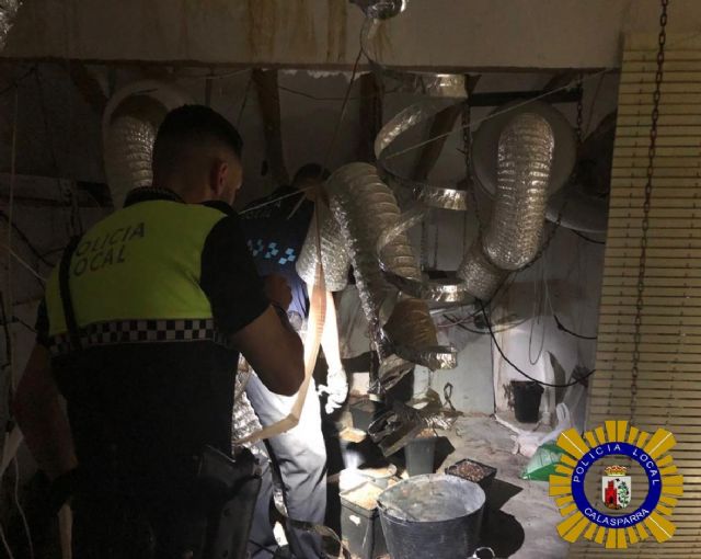La policía local desmantela un laboratorio de interior para el cultivo de marihuana - 1, Foto 1