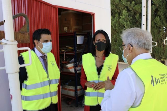 La consejera Miguélez visita el centro de formación de la Fundación Laboral de la Construcción en Alhama de Murcia - 2, Foto 2