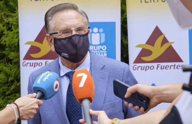 Toms Fuertes analiza la situacin econmica y empresarial espaola en la tertulia 