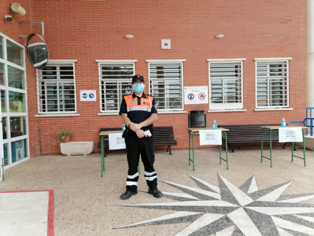 Protección Civil presta colaboración a la Consejería de Educación en las oposiciones de secundaria realizadas en el municipio de Torre Pacheco - 4, Foto 4