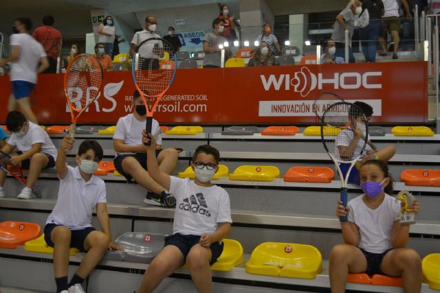 La Escuela Municipal de Tenis celebra la clausura de la temporada - 1, Foto 1