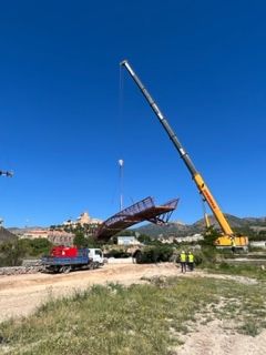 Instalada la nueva pasarela que permitirá a los peregrinos acceder a Caravaca de la Cruz por el barranco de San Jerónimo - 1, Foto 1