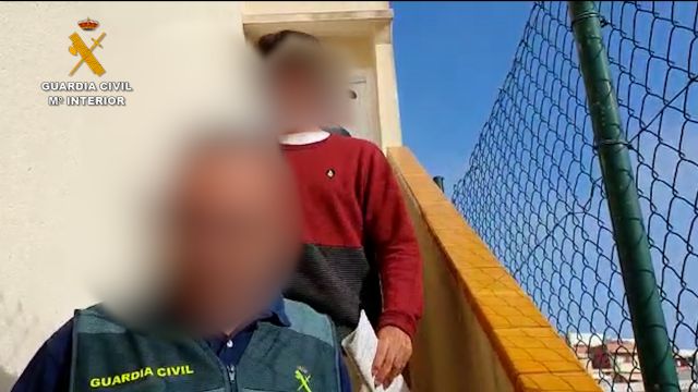 La Guardia Civil detiene a una persona por ciberacosar a un menor - 4, Foto 4