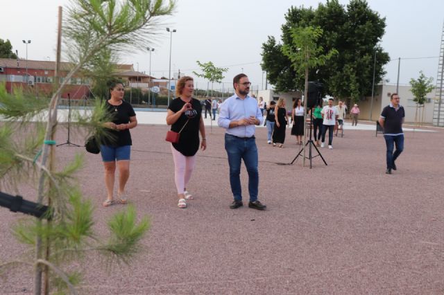 El alcalde de Lorca inaugura la nueva gran zona de ocio de La Campana que incluye un parque infantil, una pista multiusos y barbacoas - 2, Foto 2