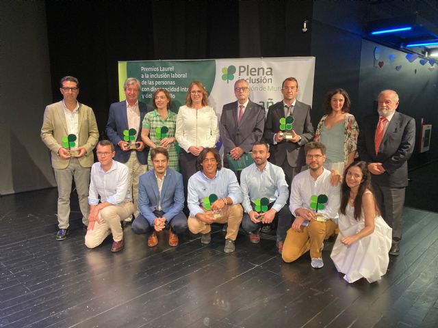 Isabel Franco acude a la gala de entrega de los Premios Laurel - 1, Foto 1