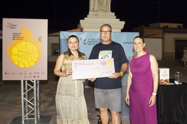 Gran celebración de la ´Quema del Muñeco´ de Fortuna - 5, Foto 5