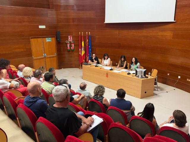 Profesionales de las escuelas de verano municipales y de las escuelas infantiles se forman para reforzar la seguridad alimentaria de los más peque&ntilde;os - 3, Foto 3