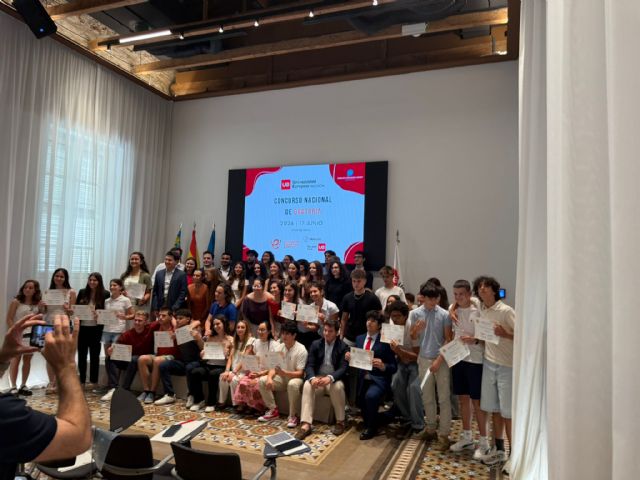 La Región de Murcia conquista la cumbre de la oratoria nacional con un nuevo éxito histórico de Aeternum Club de Debate - 4, Foto 4
