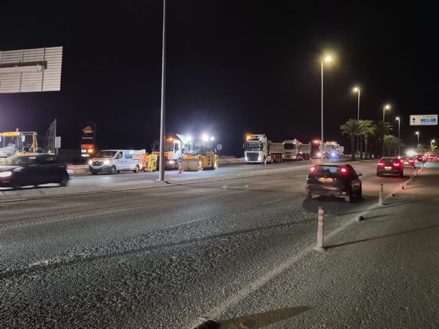 El Ayuntamiento inicia las obras de renovación integral del asfaltado de Ronda Sur en horario nocturno - 5, Foto 5