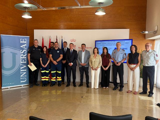 Murcia refuerza la formación y la coordinación en emergencias con la firma de un convenio de colaboración entre la Concejalía de Seguridad Ciudadana y Emergencias y Universae - 3, Foto 3
