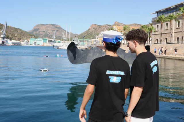 Alumnos de seis institutos compiten en Cartagena con barcos impulsados por energía solar - 2, Foto 2