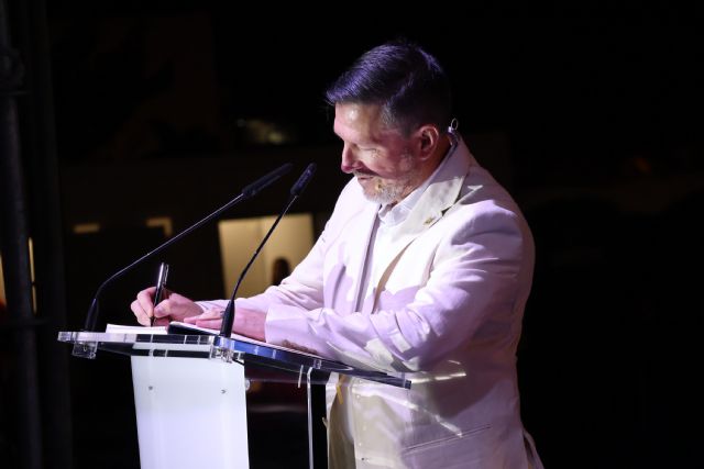 Saturnino Garc�a S�ez pregona las Fiestas Patronales de San Pedro del Pinatar 2026