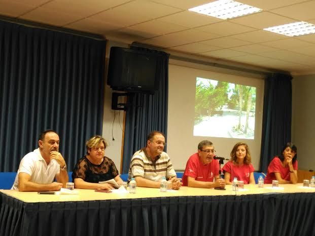 City officials attending the closing ceremony of the Summer Camp Hemophilia Association Murciana, Foto 6