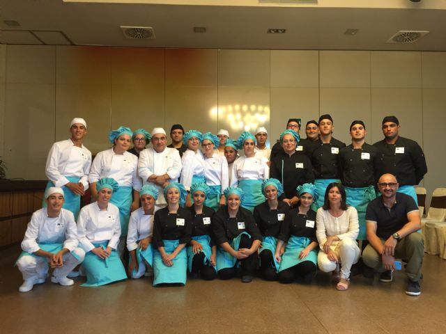 24 jóvenes del Programa ALIMENTA2 elaboran un delicioso desayuno - 1, Foto 1