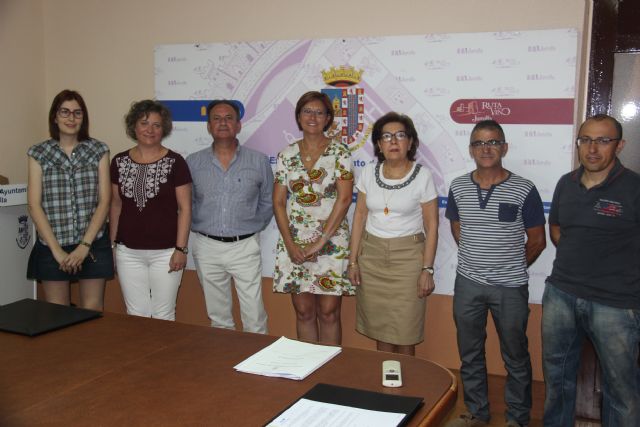Firmados los convenios de colaboración de Aguas de Jumilla con AECC, ARJU y AJITM - 1, Foto 1